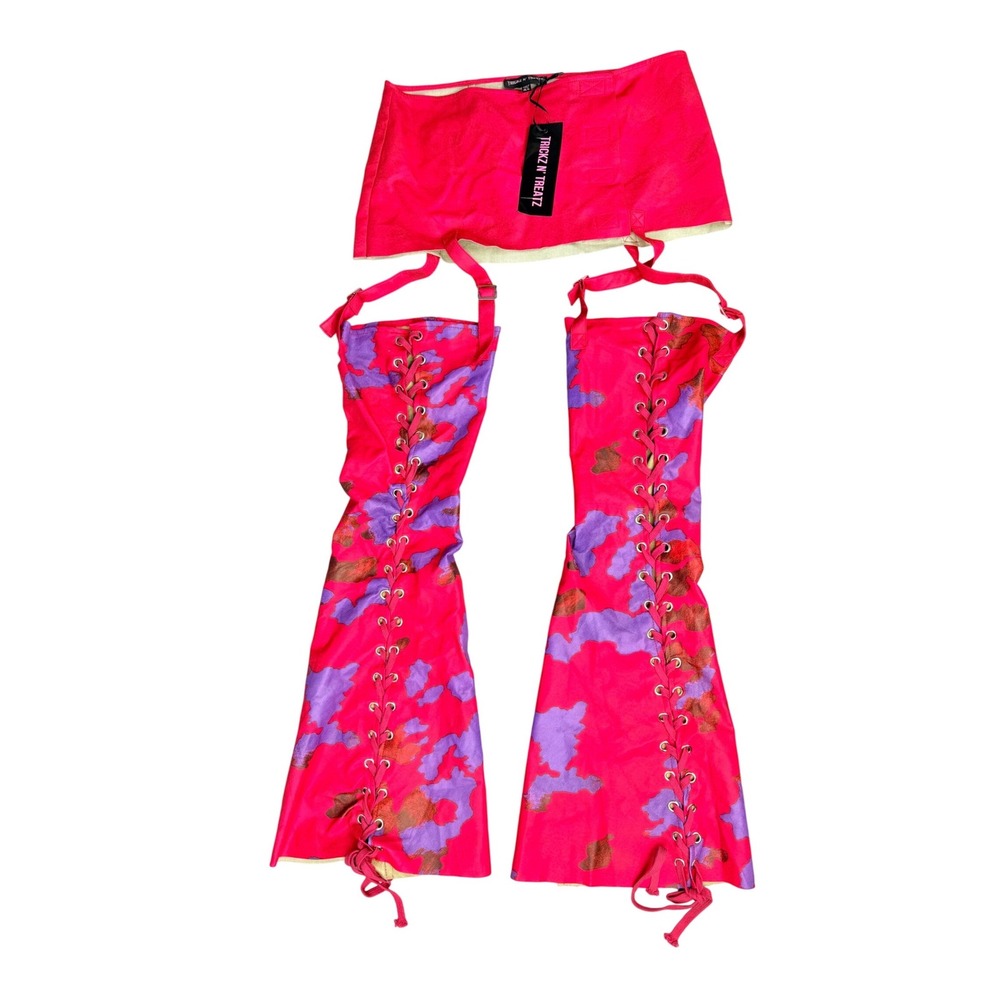 Trickz N Treatz Chaps Women XL Pink Cow Print Lace Up Garter Belt Dolls Kill